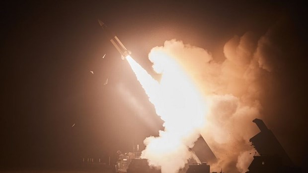 Hàn Quốc và Mỹ phóng tên lửa đất đối đất ra vùng biển phía Đông - ảnh 1