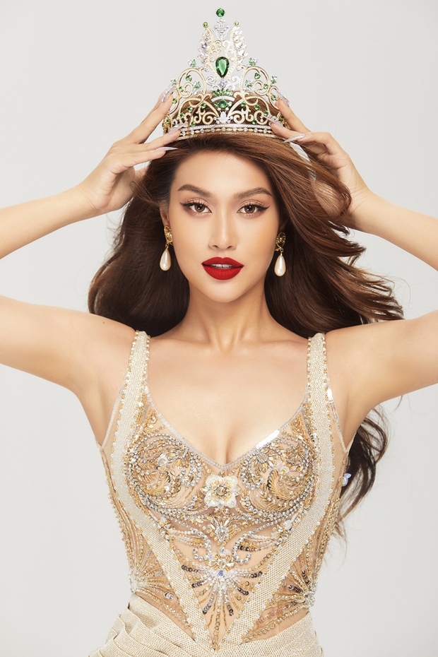 Hoa hậu Thiên Ân chuẩn bị 30 bộ trang phục cho hành trình Miss Grand International 2022 - ảnh 4