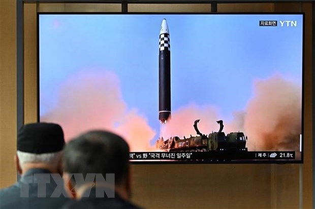 Hàn Quốc: Triều Tiên đã phóng 2 tên lửa đạn đạo tầm ngắn - ảnh 1