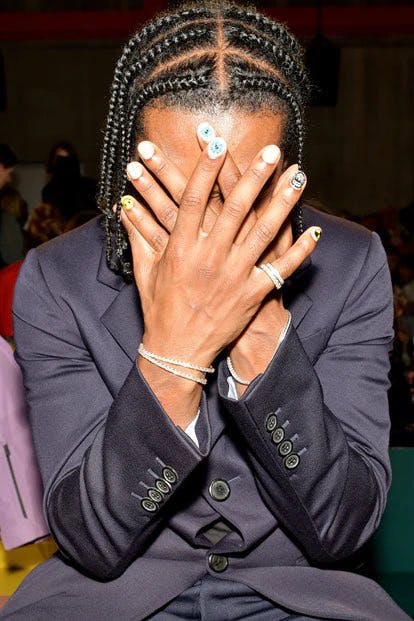 Siêu sao A$AP Rocky và niềm đam mê nghệ thuật móng tay - ảnh 5