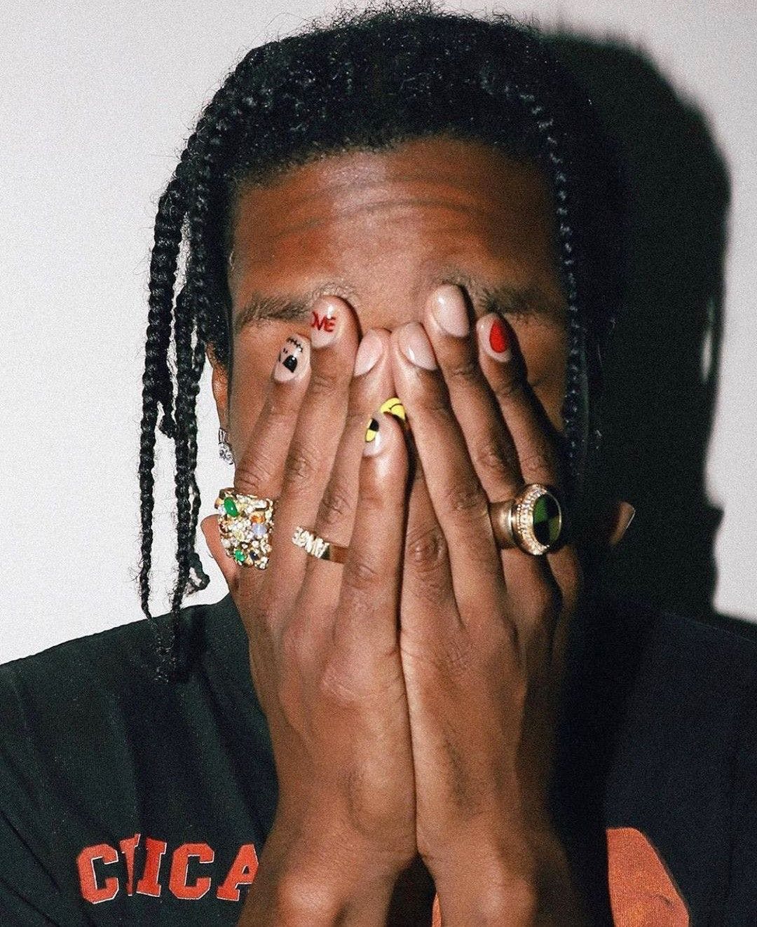 Siêu sao A$AP Rocky và niềm đam mê nghệ thuật móng tay - ảnh 8