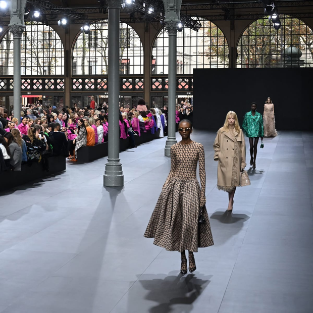 Loạt show thời trang nổi bật tại Fashion Week 2022 - ảnh 5