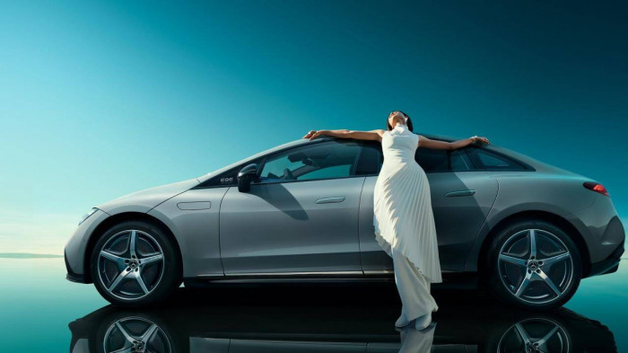 Ô tô điện Mercedes-Benz giảm giá mạnh để gia tăng doanh số - ảnh 1