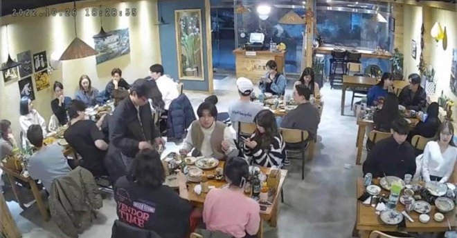 Quán ăn Việt ở Hàn Quốc được nhiều sao nổi tiếng yêu thích, tài tử Choi Siwon còn ghé đến tận 3 lần - ảnh 3