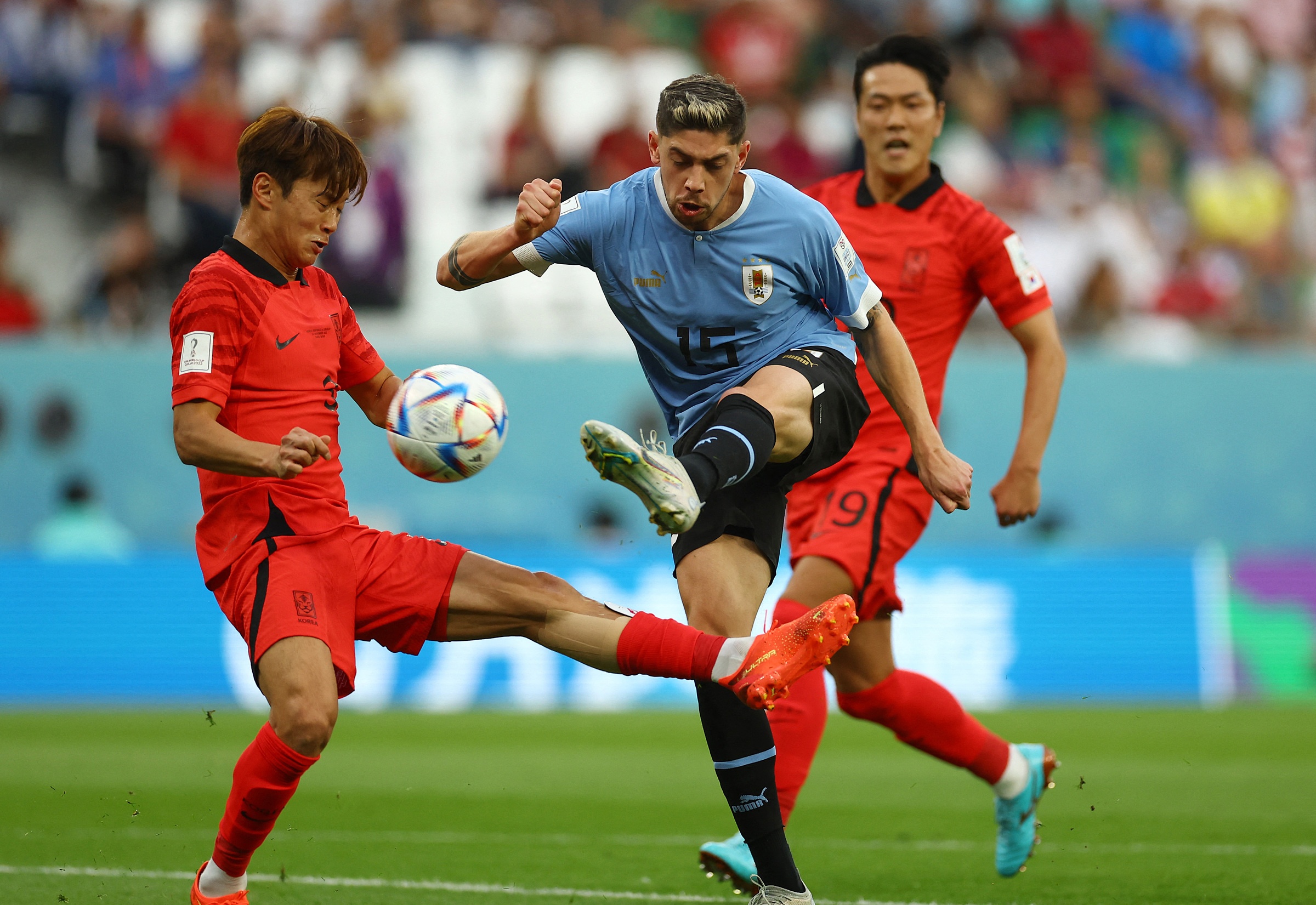 Sao Real hét vào cầu thủ Hàn Quốc sau cú tắc bóng - ảnh 6