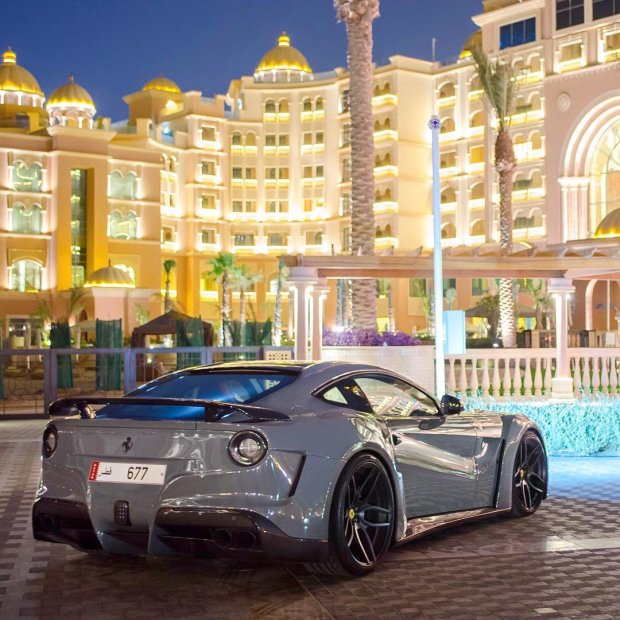 Dàn xe đắt giá của giới ''rich kid'' Qatar: Không siêu xe thì cũng phải xế hộp triệu USD - ảnh 7