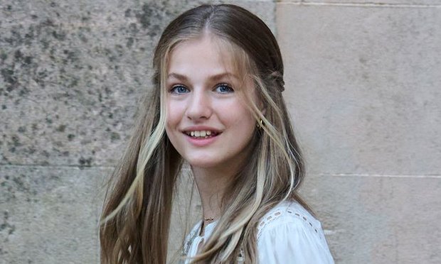 Nàng công chúa được mệnh danh đẹp nhất châu Âu, 17 tuổi đã thể hiện khí chất của nữ hoàng tương lai - ảnh 3