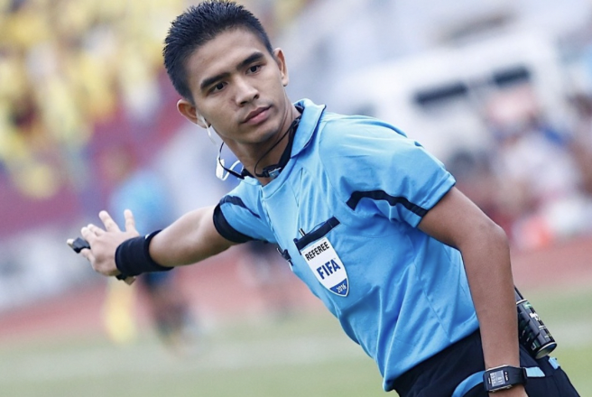 Trọng tài Malaysia cầm còi trận tuyển Việt Nam gặp Dortmund - ảnh 1