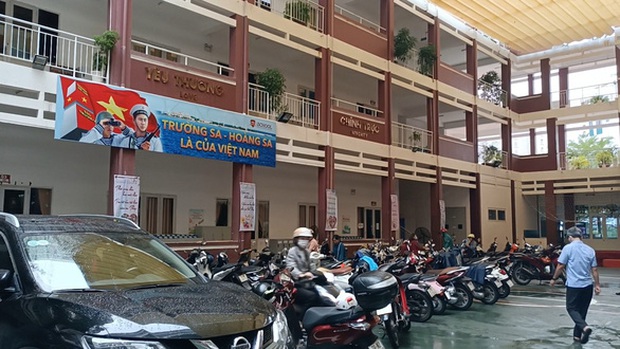 Vụ ngộ độc tại trường iSchool Nha Trang: Nhiều em xuất viện, sẽ trở lại trường vào tuần sau - ảnh 2