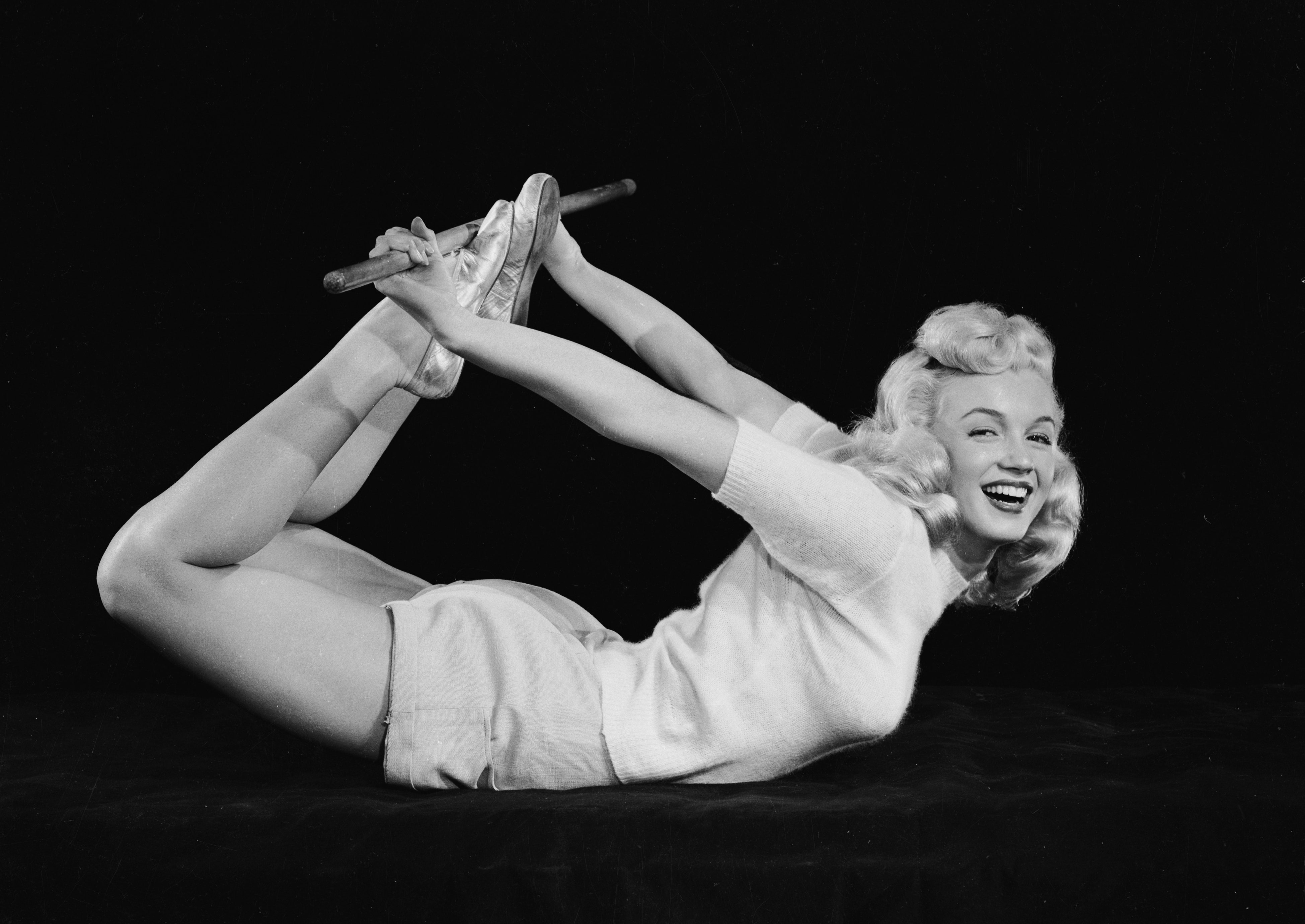 Bí kíp giảm cân kỳ lạ của huyền thoại màn ảnh Marilyn Monroe - ảnh 5