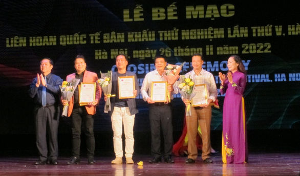 Trao giải Liên hoan quốc tế sân khấu thử nghiệm: Việt Nam ''ẵm'' gần hết giải - ảnh 1