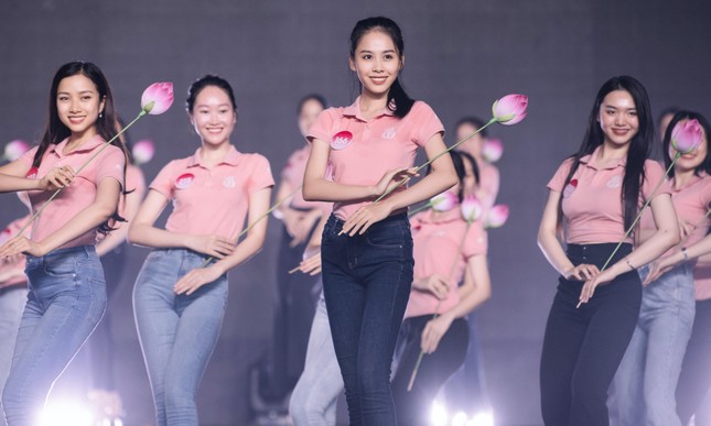 Chung khảo Hoa hậu Việt Nam 2022 không có phần thi dạ hội - ảnh 2