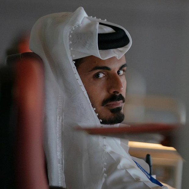 Hoàng tử Qatar phụ trách an ninh tại World Cup: Ngoại hình cuốn hút, học vấn đáng ngưỡng mộ - ảnh 1
