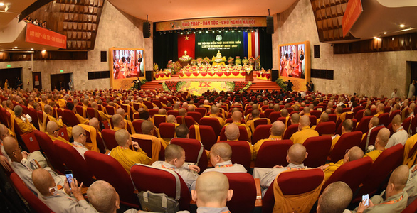 Chủ tịch nước Nguyễn Xuân Phúc dự khai mạc Đại hội Phật giáo toàn quốc - ảnh 2