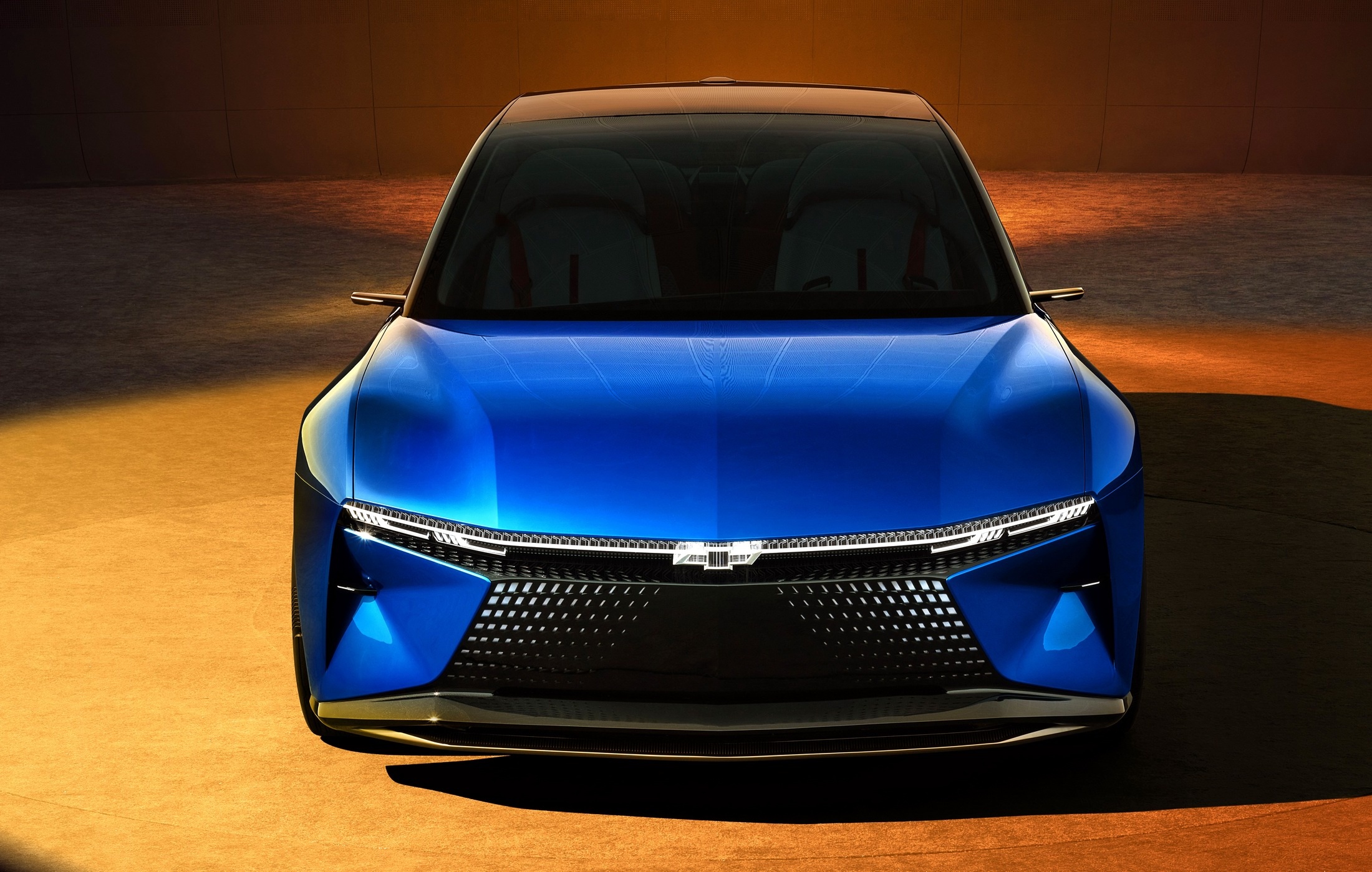 Xe điện mới của Chevrolet lấy cảm hứng từ Camaro - ảnh 7