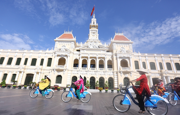 Hà Nội cho phép thí điểm dịch vụ xe đạp đô thị trong 12 tháng - ảnh 1
