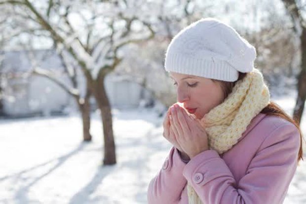 Sốc nhiệt khi thời tiết chuyển lạnh đột ngột có thể gây méo miệng, liệt mặt: Ghi nhớ 5 điều để đề phòng - ảnh 3