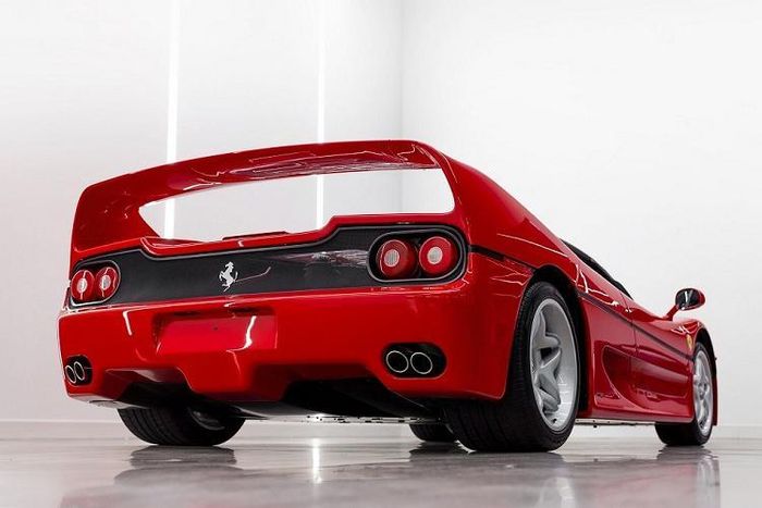 Ferrari F50 “ông cụ” lăn bánh 1.000km dự kiến bán 161 tỷ đồng - ảnh 2