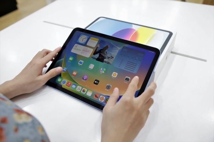 Giá iPad Gen 10 chính hãng từ 10,9 triệu đồng tại Việt Nam - ảnh 1