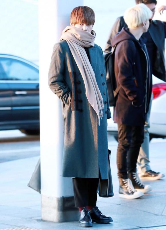 Học lỏm phong cách thời trang mùa đông ''chất lừ'' của nam idol V nhóm BTS - ảnh 8