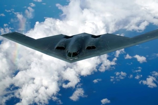Mỹ sắp trình làng máy bay ném bom hạt nhân thế hệ mới nhất - ảnh 1