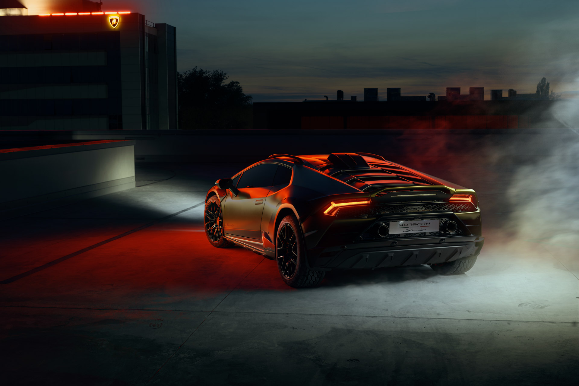 Lamborghini Huracan Sterrato ra mắt: Khi siêu xe cũng off-road - ảnh 6