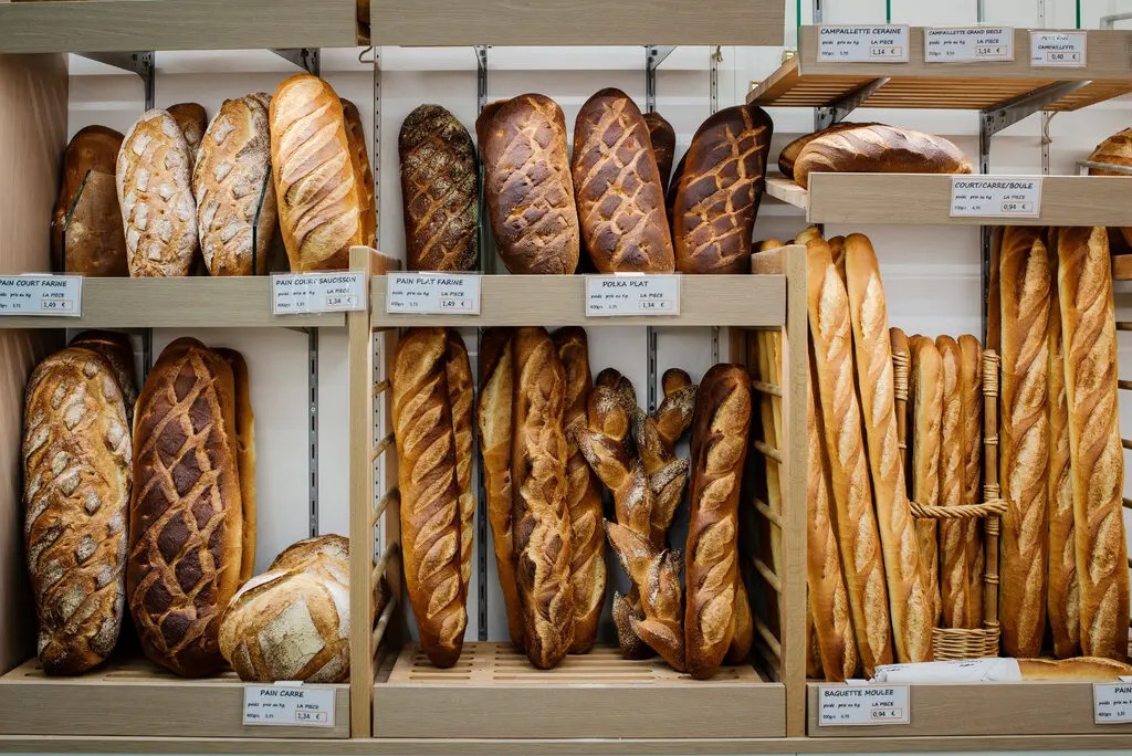 Mùa đông khắc nghiệt bóp nghẹt bánh mì baguette Pháp - ảnh 1