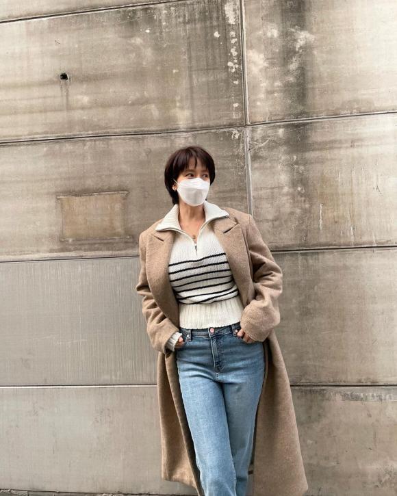 Tạo hóa ưu ái cho Song Ji Hyo gương mặt trẻ trung lại còn có gu thời trang ''hack tuổi'' U45 - ảnh 7