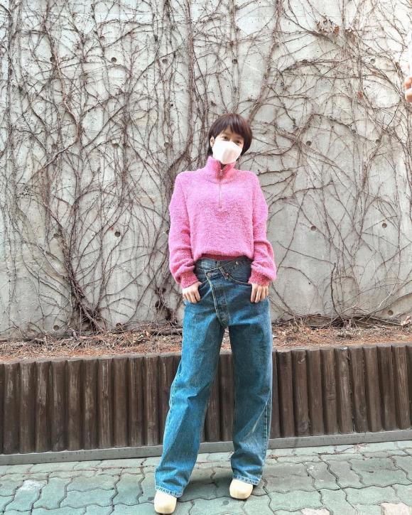 Tạo hóa ưu ái cho Song Ji Hyo gương mặt trẻ trung lại còn có gu thời trang ''hack tuổi'' U45 - ảnh 4