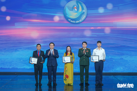 Đội Hòa Bình giành giải nhất cuộc thi tìm hiểu về biển đảo Việt Nam năm 2022 - ảnh 1