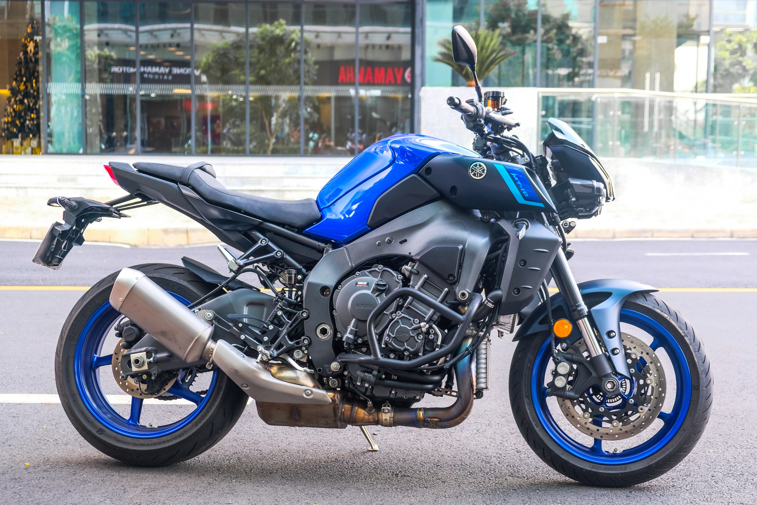 Chi tiết Yamaha MT-10 2022 tại Việt Nam, nakedbike giá từ 499 triệu - ảnh 2