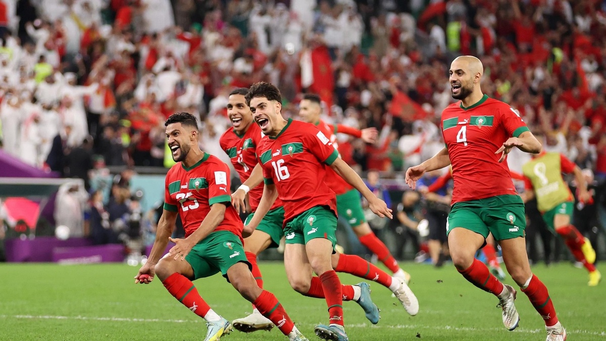 Thủ môn Morocco đi vào lịch sử World Cup - ảnh 5