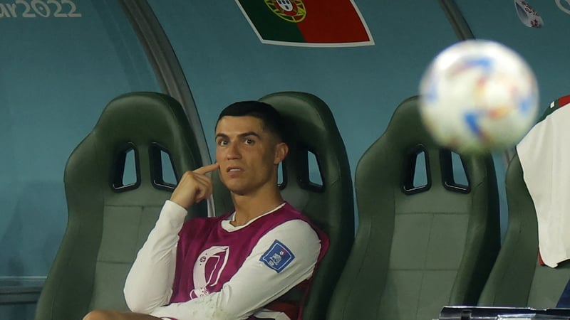 Ronaldo bị loại khỏi ĐH Bồ Đào Nha đấu Thụy Sĩ - ảnh 1