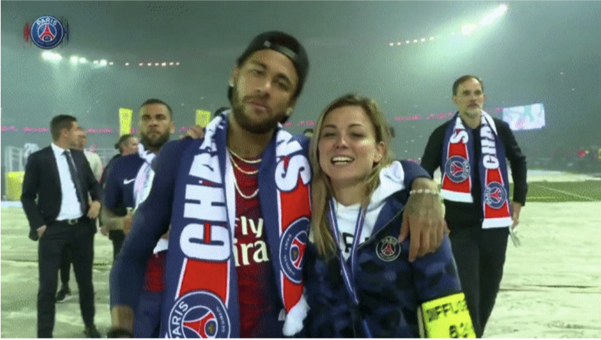 Tình bạn đặc biệt của Neymar và nữ phóng viên - ảnh 7