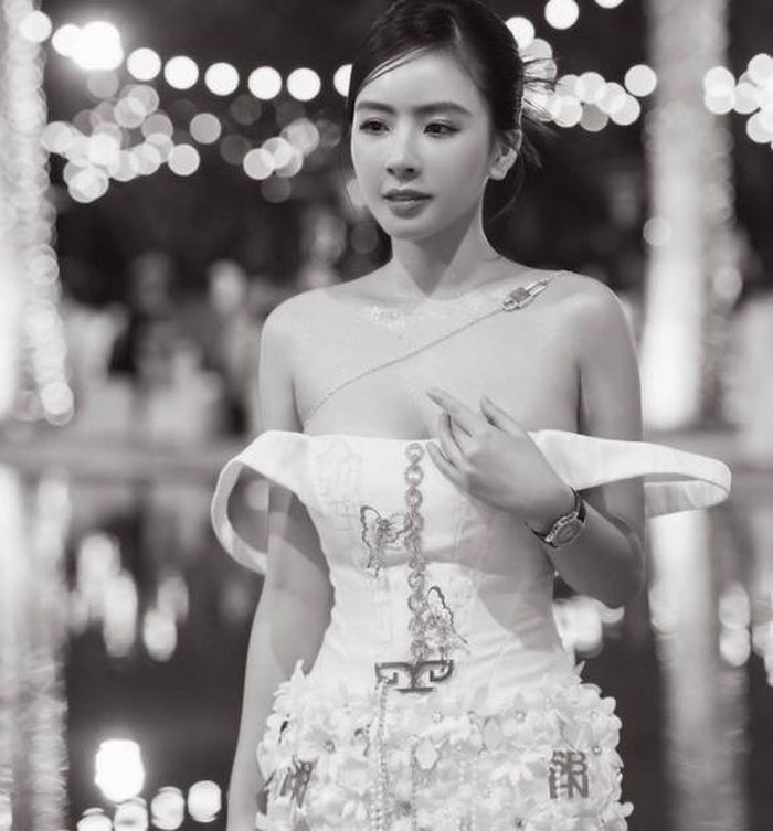 Hot girl Hà Nội mặc váy quây gây tranh cãi trong tiệc cưới - ảnh 2