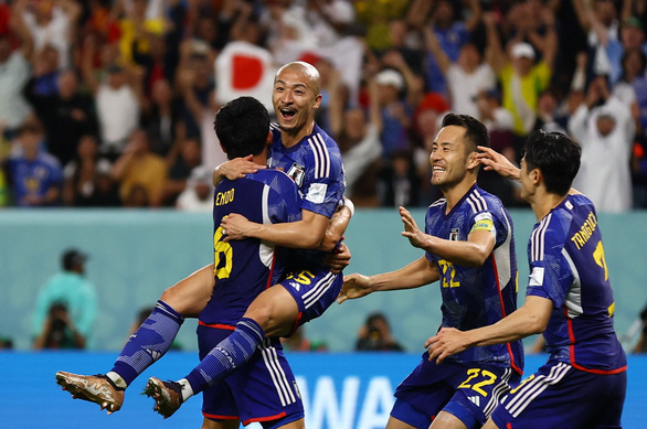 World Cup 2022: Bóng đá Nhật - Hàn còn thiếu những gì? - ảnh 1