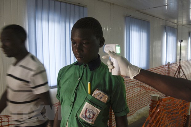 Uganda tiếp nhận 1.200 liều vaccine ngừa virus Ebola thử nghiệm từ WHO - ảnh 1