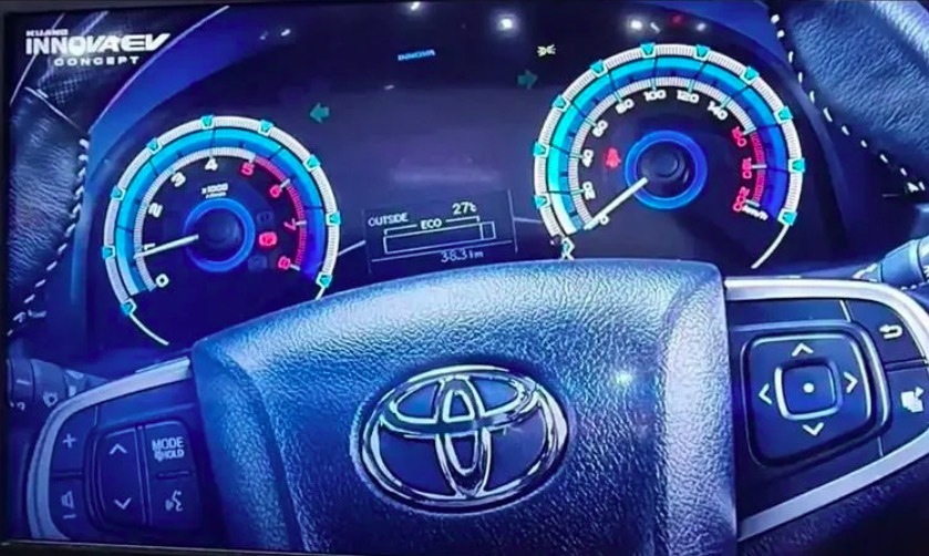 Lộ ảnh Toyota Innova thuần điện chạy thử nghiệm trên đường - ảnh 6