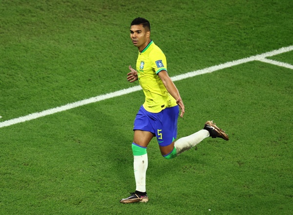 Casemiro giúp Brazil nhảy múa ở World Cup - ảnh 3