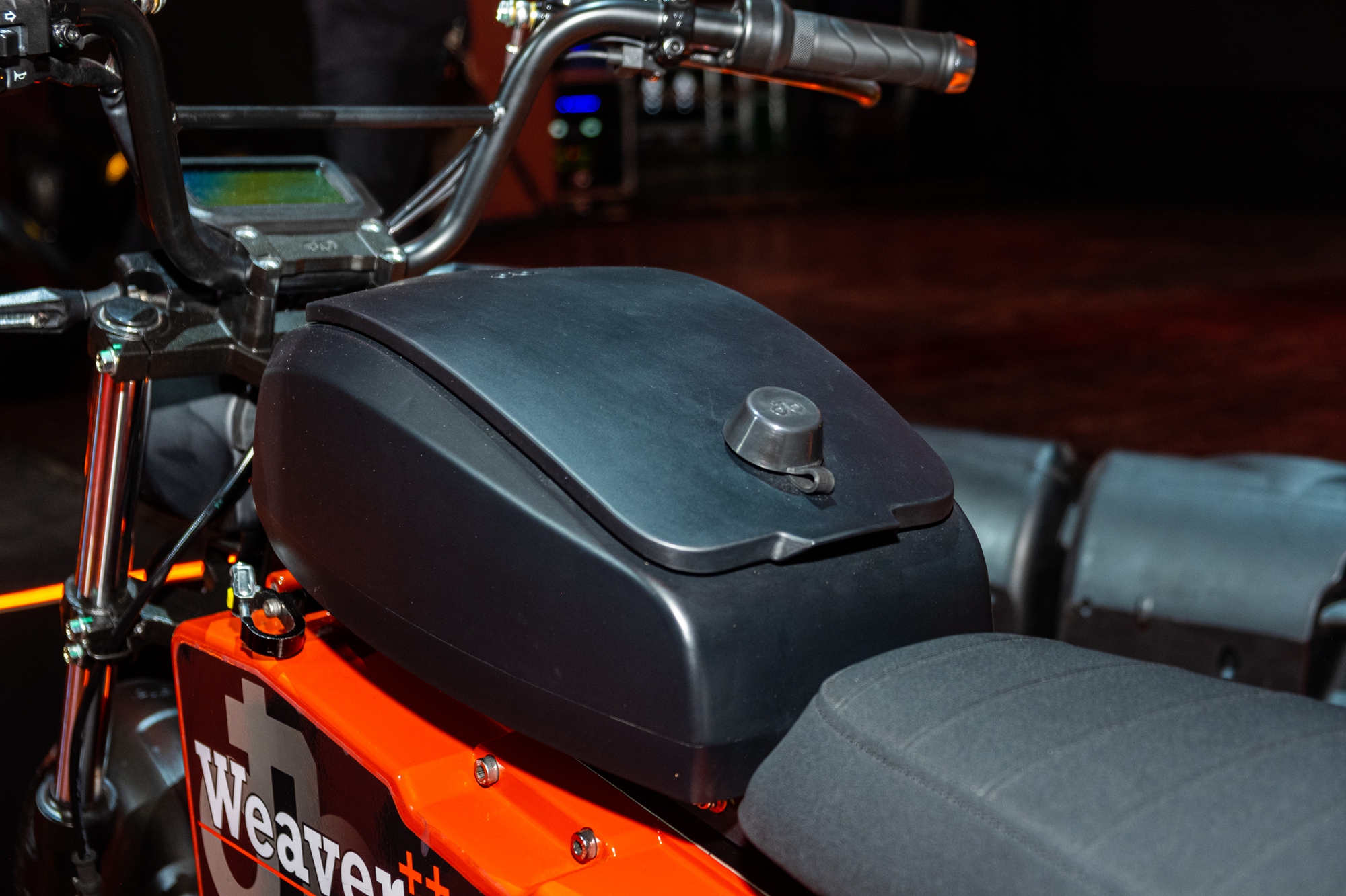 Ra mắt Dat Bike Weaver++: Giá 65,9 triệu đồng, dáng cổ điển, sạc nhanh chưa từng có tại Việt Nam - ảnh 19
