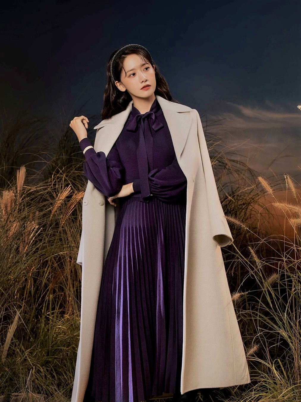 Trench coat và quy tắc phối đồ 2/3 hack chiều cao của Yoona - ảnh 7