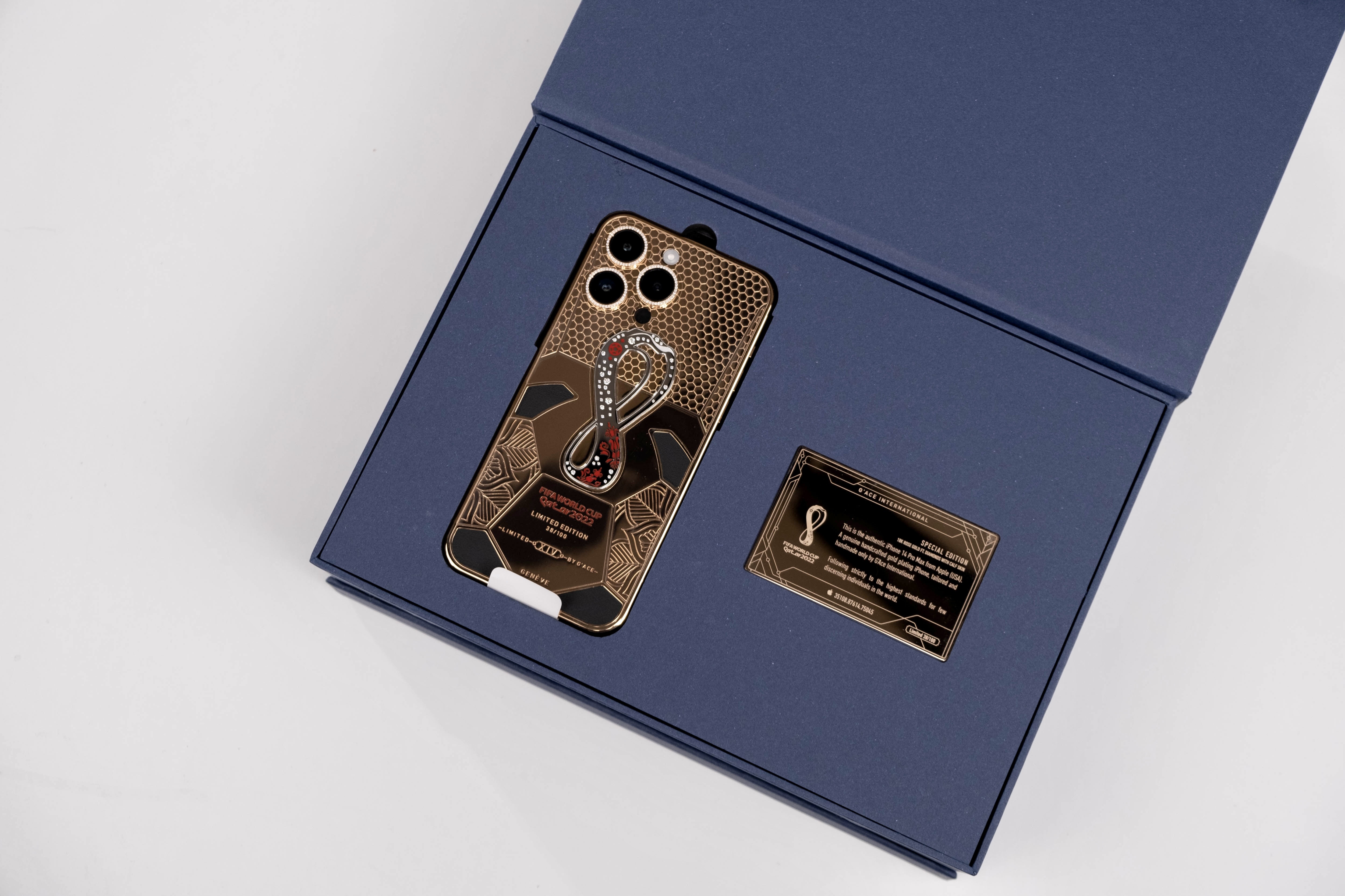 iPhone 14 mạ vàng phiên bản World Cup 2022 giá 227 triệu đồng - ảnh 10