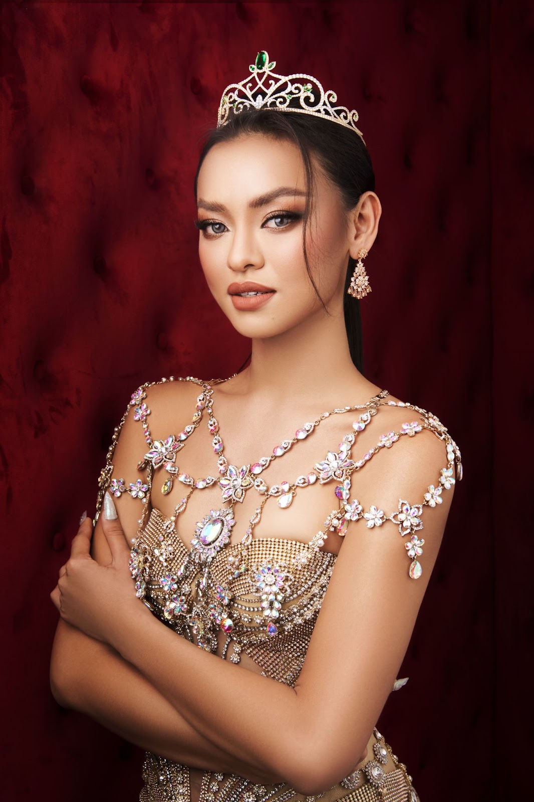 Mai Ngô đằm thắm đậm chất Thái Lan, sẵn sàng “chiến” tại Hoa hậu chuyển giới Việt Nam - ảnh 7