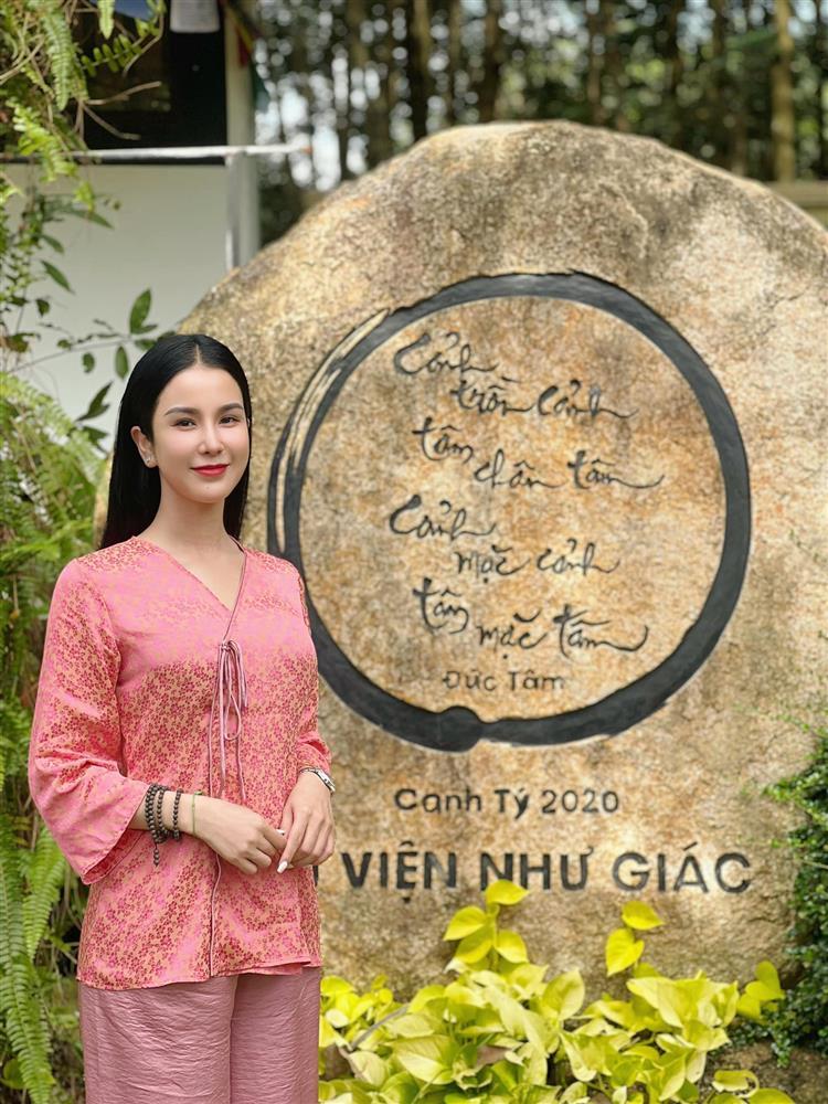 Tin showbiz Việt ngày 9/12: Nhật Kim Anh dí dỏm nói 'yêu' Lê Phương - ảnh 3