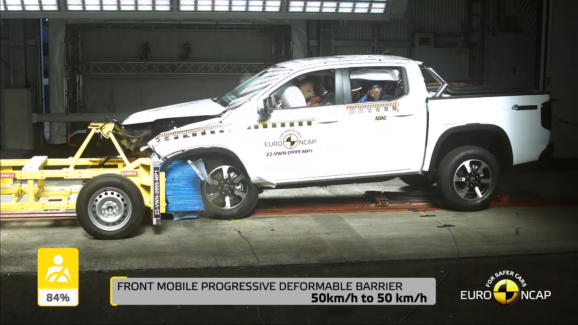 Bài thử đâm va cực mạnh cho thấy Ford Ranger 2023 đạt điểm an toàn tối đa - ảnh 1