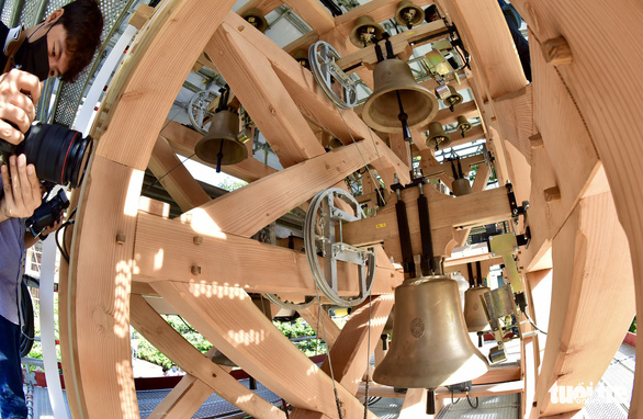 Tòa Tổng giám mục TP.HCM làm phép dàn giao hưởng 25 chuông carillon, lần đầu vang tiếng - ảnh 3