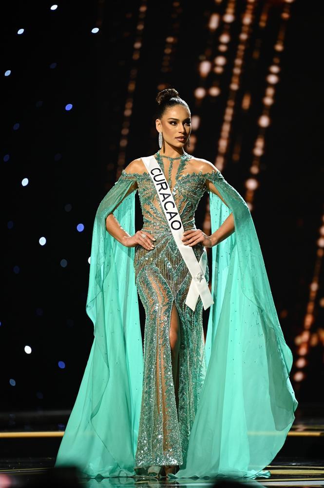 Top 15 đầm dạ hội đẹp nhất bán kết Miss Universe 2022 - ảnh 15