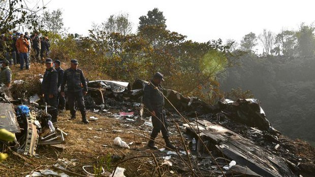 Nhân chứng vụ máy bay rơi tại Nepal kể lại về tiếng hành khách kêu cứu và nỗ lực tìm kiếm thi thể nạn nhân trong vô vọng - ảnh 3