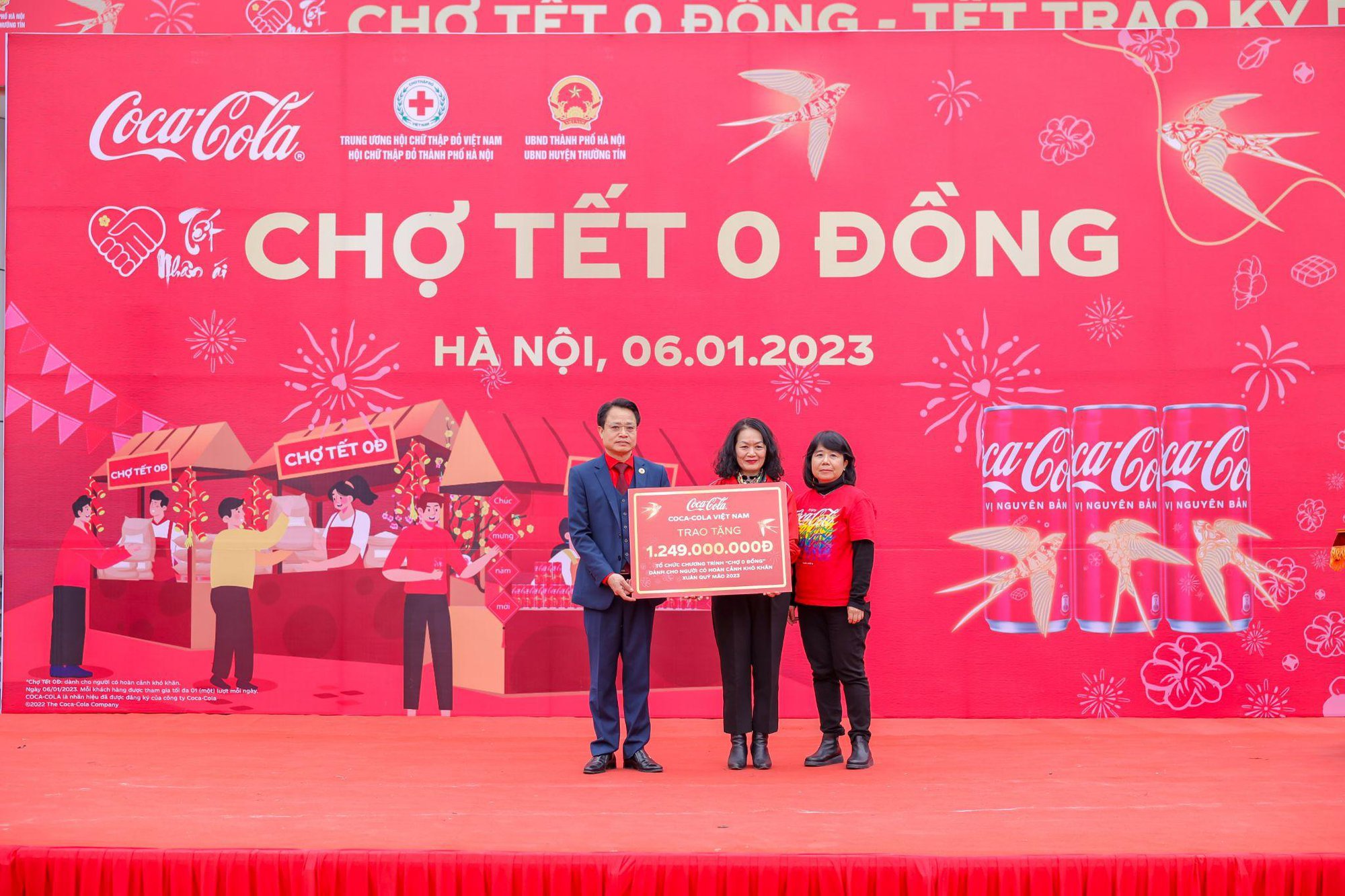 Coca-Cola Việt Nam xác lập kỷ lục thế giới trong chiến dịch Tết 2023, tôn vinh khoảnh khắc diệu kỳ gắn kết gia đình - ảnh 8