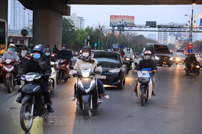 Ngày 28 Tết, giao thông Thủ đô không xảy ra ùn tắc nghiêm trọng - ảnh 10